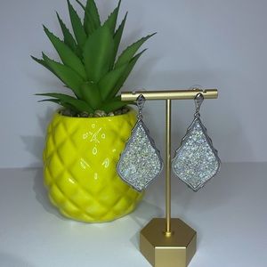 NEW sparkly white and silver earrings